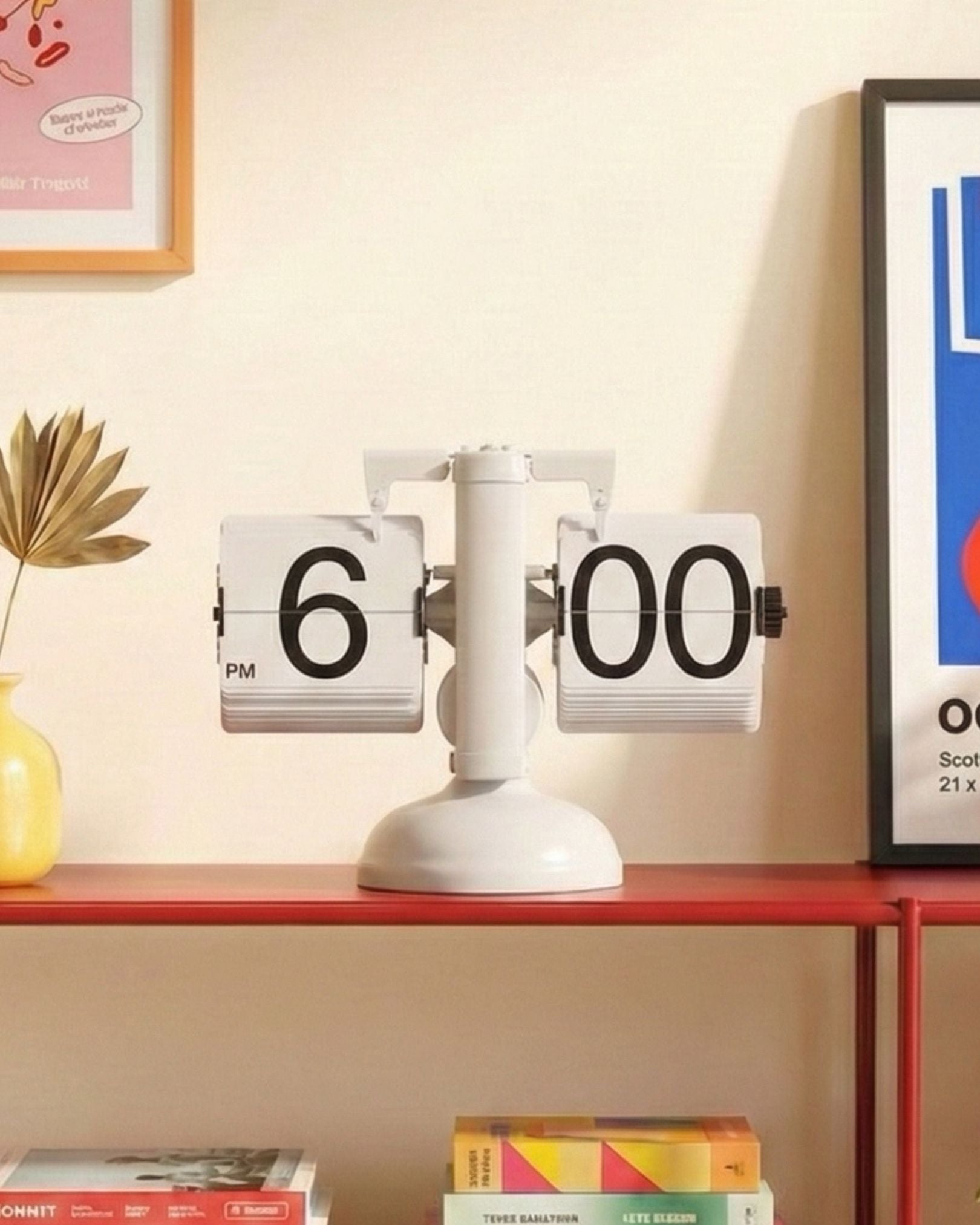 Minimalist White Retro Mechanical Flip Clock with stainless steel frame and 12-hour AM/PM display.