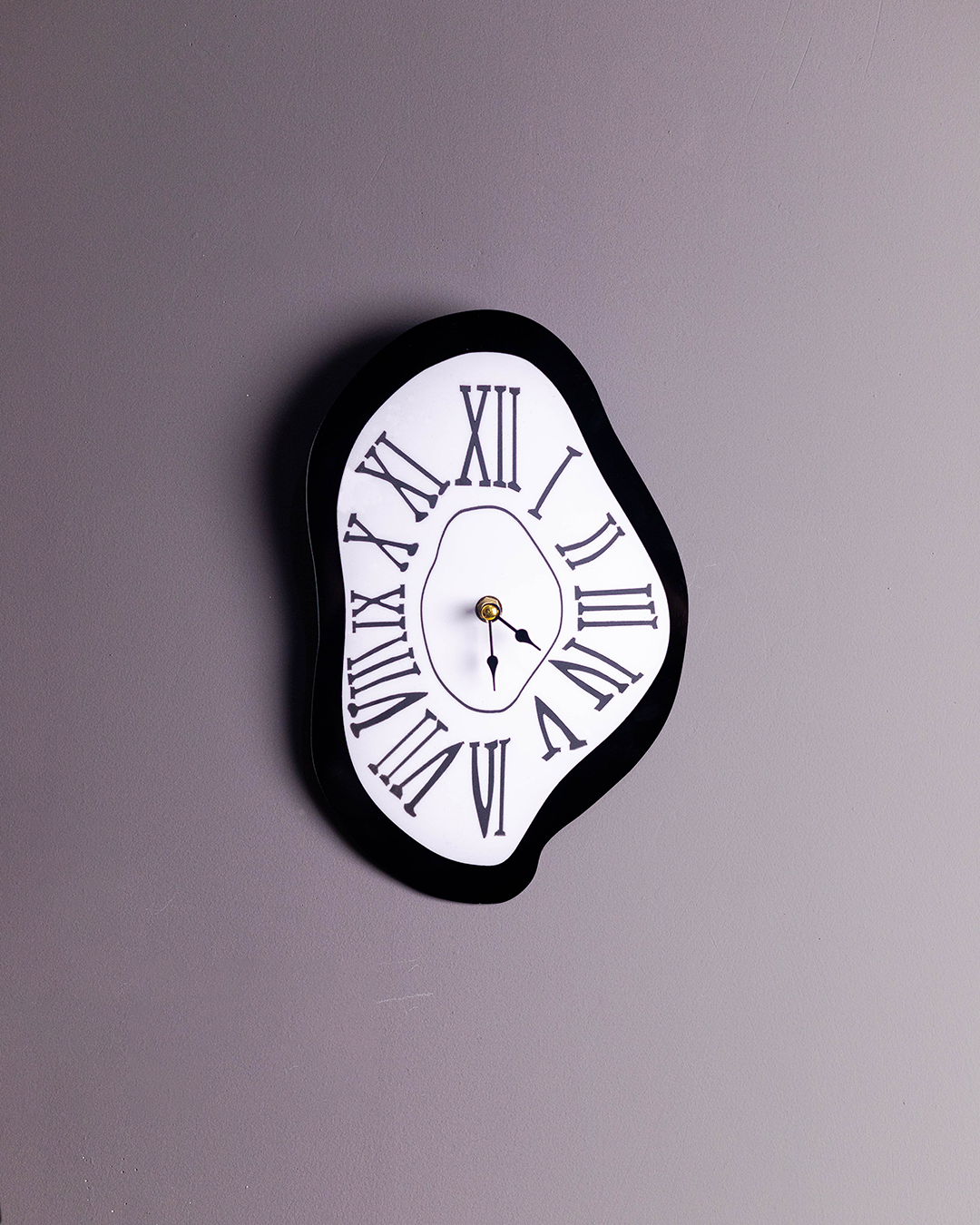 Wall Black Melting Clock